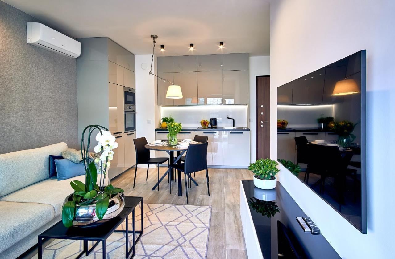 Mennica Residence Apartments By P&O Serviced Apartments Warsaw Exterior photo